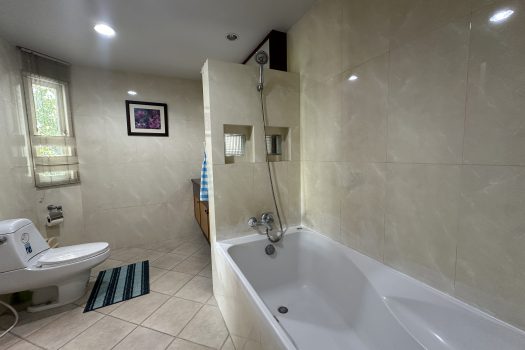 ขายบ้านเดี่ยว หลังมุม สุดหรู ทำเลดีมาก ใจกลางพัฒนาการ 30 พื้นที่ 100.5 ตร.วา 🏡