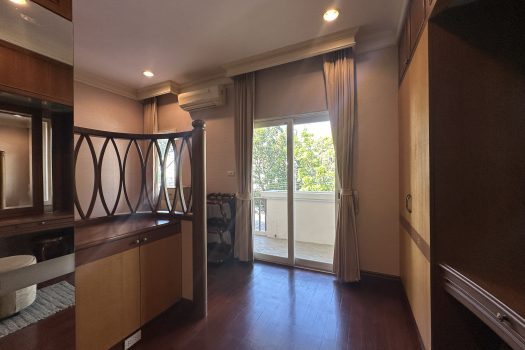 ขายบ้านเดี่ยว หลังมุม สุดหรู ทำเลดีมาก ใจกลางพัฒนาการ 30 พื้นที่ 100.5 ตร.วา 🏡