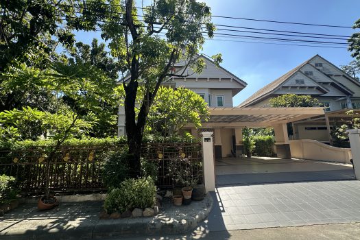 ขายบ้านเดี่ยว หลังมุม สุดหรู ทำเลดีมาก ใจกลางพัฒนาการ 30 พื้นที่ 100.5 ตร.วา 🏡