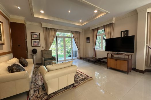 ขายบ้านเดี่ยว หลังมุม สุดหรู ทำเลดีมาก ใจกลางพัฒนาการ 30 พื้นที่ 100.5 ตร.วา 🏡