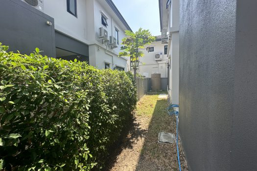 ขายราคาดีมาก บ้านหรูโครงการ บริทาเนีย บางนา-สุวรรณภูมิ กม.26 บ้านสวย วิวสวน ต่อเติมเยี่ยม 4 ห้องนอน 4 ห้องน้ำ