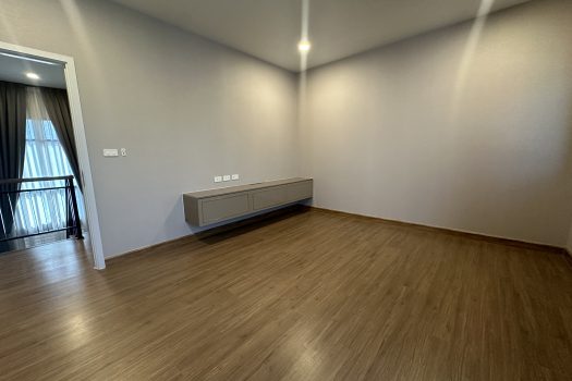 ขายราคาดีมาก บ้านหรูโครงการ บริทาเนีย บางนา-สุวรรณภูมิ กม.26 บ้านสวย วิวสวน ต่อเติมเยี่ยม 4 ห้องนอน 4 ห้องน้ำ