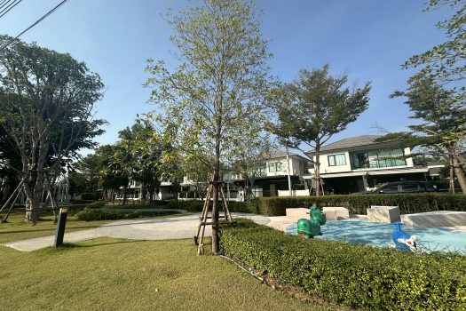 ขายราคาดีมาก บ้านหรูโครงการ บริทาเนีย บางนา-สุวรรณภูมิ กม.26 บ้านสวย วิวสวน ต่อเติมเยี่ยม 4 ห้องนอน 4 ห้องน้ำ