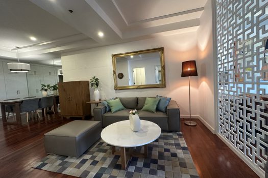 For Sale/Rent: Baan Chao Praya Condominium 1 BR 94 Sq.m beautiful room with spectacular river views/ good location close to BTS Khlong San