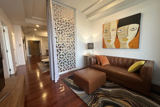 For Sale/Rent: Baan Chao Praya Condominium 1 BR 94 Sq.m beautiful room with spectacular river views/ good location close to BTS Khlong San