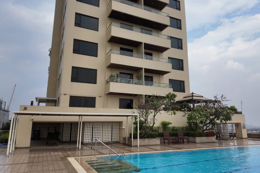For Sale/Rent: Baan Chao Praya Condominium 1 BR 94 Sq.m beautiful room with spectacular river views/ good location close to BTS Khlong San