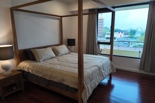 For Sale/Rent: Baan Chao Praya Condominium 1 BR 94 Sq.m beautiful room with spectacular river views/ good location close to BTS Khlong San