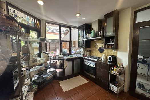 ขายบ้านใน หมู่บ้านเสรี พระราม 9 ทำเลดีมาก เข้าออกได้หลายทางทั้ง พระราม 9 และพัฒนาการ 4 ห้องนอน 74 ตร.วา บ้านสวย ร่มรื่นมากก🌳🏡 🔥 ขายราคาเพียง 23,000,000 บาท 🔥