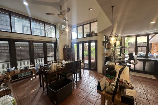 ขายบ้านใน หมู่บ้านเสรี พระราม 9 ทำเลดีมาก เข้าออกได้หลายทางทั้ง พระราม 9 และพัฒนาการ 4 ห้องนอน 74 ตร.วา บ้านสวย ร่มรื่นมากก🌳🏡 🔥 ขายราคาเพียง 23,000,000 บาท 🔥