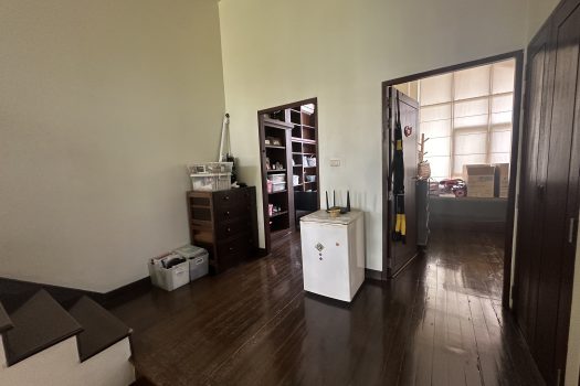 ขายบ้านใน หมู่บ้านเสรี พระราม 9 ทำเลดีมาก เข้าออกได้หลายทางทั้ง พระราม 9 และพัฒนาการ 4 ห้องนอน 74 ตร.วา บ้านสวย ร่มรื่นมากก🌳🏡 🔥 ขายราคาเพียง 23,000,000 บาท 🔥