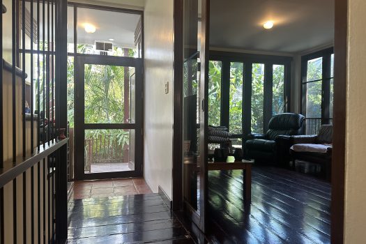 ขายบ้านใน หมู่บ้านเสรี พระราม 9 ทำเลดีมาก เข้าออกได้หลายทางทั้ง พระราม 9 และพัฒนาการ 4 ห้องนอน 74 ตร.วา บ้านสวย ร่มรื่นมากก🌳🏡 🔥 ขายราคาเพียง 23,000,000 บาท 🔥