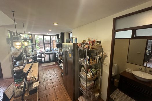 ขายบ้านใน หมู่บ้านเสรี พระราม 9 ทำเลดีมาก เข้าออกได้หลายทางทั้ง พระราม 9 และพัฒนาการ 4 ห้องนอน 74 ตร.วา บ้านสวย ร่มรื่นมากก🌳🏡 🔥 ขายราคาเพียง 23,000,000 บาท 🔥