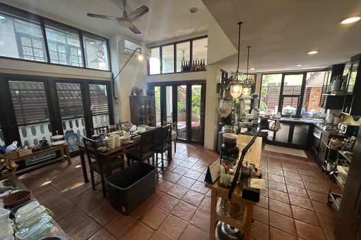 ขายบ้านใน หมู่บ้านเสรี พระราม 9 ทำเลดีมาก เข้าออกได้หลายทางทั้ง พระราม 9 และพัฒนาการ 4 ห้องนอน 74 ตร.วา บ้านสวย ร่มรื่นมากก🌳🏡 🔥 ขายราคาเพียง 23,000,000 บาท 🔥