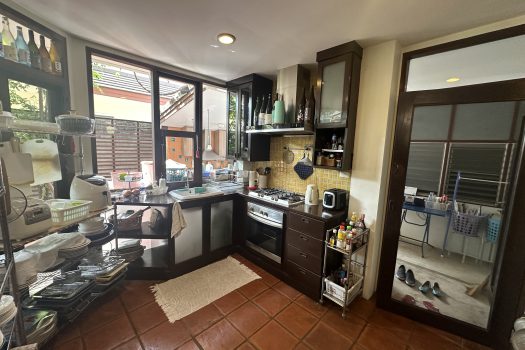 ขายบ้านใน หมู่บ้านเสรี พระราม 9 ทำเลดีมาก เข้าออกได้หลายทางทั้ง พระราม 9 และพัฒนาการ 4 ห้องนอน 74 ตร.วา บ้านสวย ร่มรื่นมากก🌳🏡 🔥 ขายราคาเพียง 23,000,000 บาท 🔥