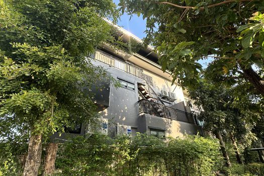 ขาย Home Office โครงการ พฤกษาวิลล์ 65/2 ศรีสมาน หลังมุม ต่อเติมสวย เต็มพื้นที่ ตอบโจทย์ทุกการใช้งาน ทำเลดีมาก ติดห้างโรบินสันศรีสมานเพียง 100 เมตร