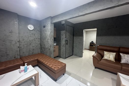 ขาย Home Office โครงการ พฤกษาวิลล์ 65/2 ศรีสมาน หลังมุม ต่อเติมสวย เต็มพื้นที่ ตอบโจทย์ทุกการใช้งาน ทำเลดีมาก ติดห้างโรบินสันศรีสมานเพียง 100 เมตร