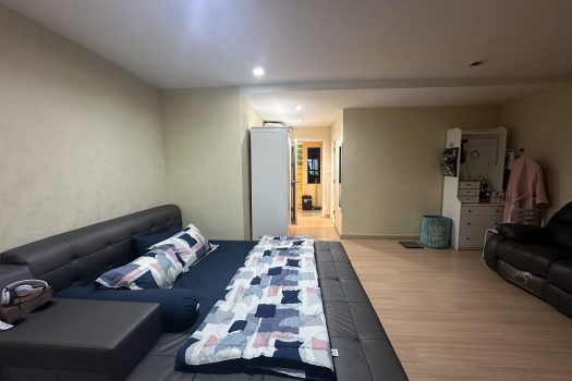 ขาย Home Office โครงการ พฤกษาวิลล์ 65/2 ศรีสมาน หลังมุม ต่อเติมสวย เต็มพื้นที่ ตอบโจทย์ทุกการใช้งาน ทำเลดีมาก ติดห้างโรบินสันศรีสมานเพียง 100 เมตร