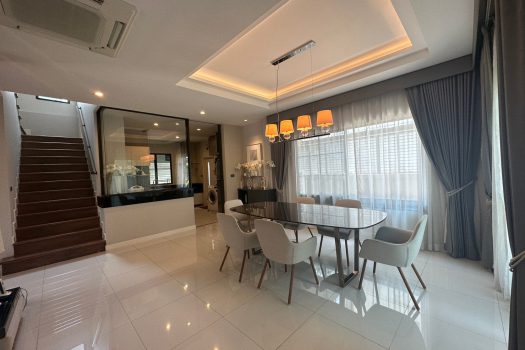 บ้านเดี่ยว โครงการ มัณฑนา อ่อนนุช-วงแหวน 4 บ้านสวย ตกแต่งครบ พร้อมเข้าอยู่ 4 ห้องนอน 3 ห้องน้ำ Function ครบ ในราคาที่ดีสุดๆ