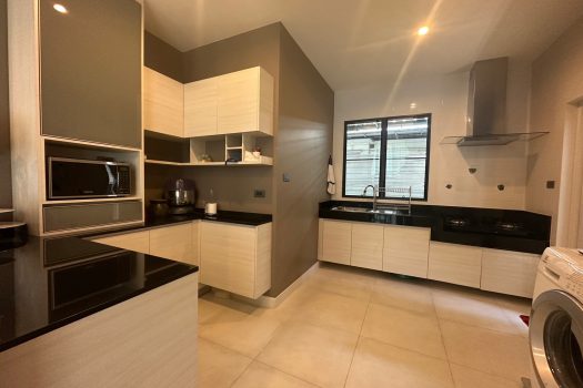 บ้านเดี่ยว โครงการ มัณฑนา อ่อนนุช-วงแหวน 4 บ้านสวย ตกแต่งครบ พร้อมเข้าอยู่ 4 ห้องนอน 3 ห้องน้ำ Function ครบ ในราคาที่ดีสุดๆ