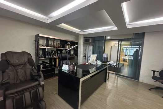 ขาย Home Office โครงการ พฤกษาวิลล์ 65/2 ศรีสมาน หลังมุม ต่อเติมสวย เต็มพื้นที่ ตอบโจทย์ทุกการใช้งาน ทำเลดีมาก ติดห้างโรบินสันศรีสมานเพียง 100 เมตร