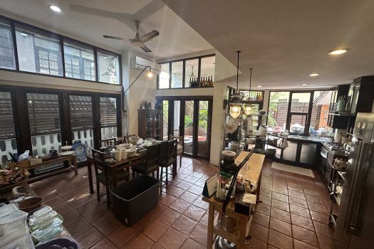 ขายบ้านใน หมู่บ้านเสรี พระราม 9 ทำเลดีมาก เข้าออกได้หลายทางทั้ง พระราม 9 และพัฒนาการ 4 ห้องนอน 74 ตร.วา บ้านสวย ร่มรื่นมากก🌳🏡 🔥 ขายราคาเพียง 23,000,000 บาท 🔥