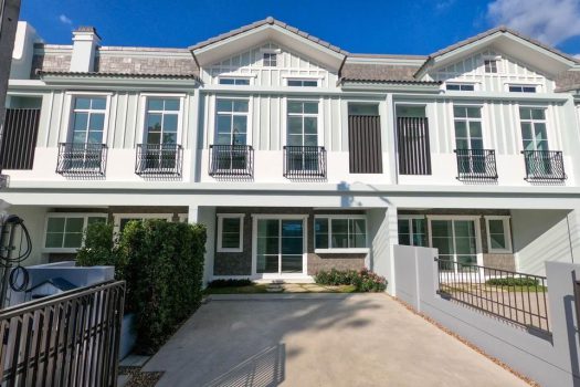 ขาย/เช่า ทาวน์โฮม อินดี้ 2 บางนา-รามคําแหง2 ทาวน์โฮม ทำเลดี แต่งครบ สวยมาก สไตล์ Muji สุด Cozy 3 ห้องนอน 3 ห้องน้ำ ใกล้ Mega บางนา