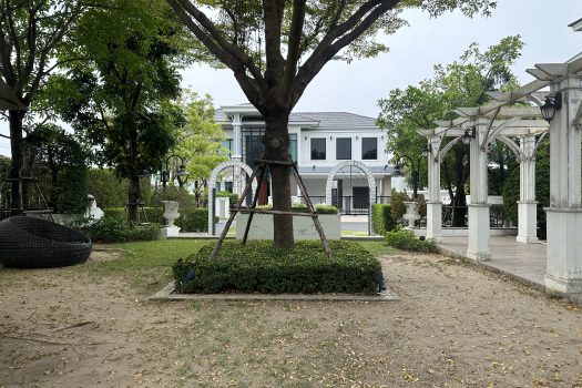 ขายบ้านหรู โครงการ 𝗧𝗵𝗲 𝗣𝗮𝘃𝗶𝗹𝗹𝗮 𝗣𝗿𝗶𝘃𝗮𝘁𝗲 𝗥𝗲𝘀𝗶𝗱𝗲𝗻𝗰𝗲𝘀 บางบอน 3 บ้านเดี่ยวสุด Private วิวสวน หลังใหญ่ 𝟭𝟮𝟱.𝟵 ตร.วา ทั้งโครงการมีเพียง 29 unit