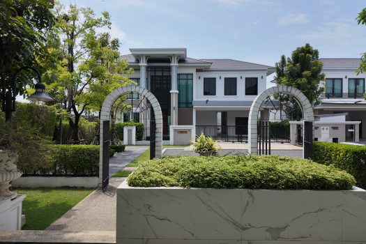 ขายบ้านหรู โครงการ 𝗧𝗵𝗲 𝗣𝗮𝘃𝗶𝗹𝗹𝗮 𝗣𝗿𝗶𝘃𝗮𝘁𝗲 𝗥𝗲𝘀𝗶𝗱𝗲𝗻𝗰𝗲𝘀 บางบอน 3 บ้านเดี่ยวสุด Private วิวสวน หลังใหญ่ 𝟭𝟮𝟱.𝟵 ตร.วา ทั้งโครงการมีเพียง 29 unit