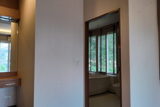 𝐓𝐡𝐞 𝐆𝐚𝐥𝐥𝐞𝐫𝐲 𝐇𝐨𝐮𝐬𝐞 ลาดพร้าว ซอย 1 63.5 ตร.ว. หลังมุม บ้านสวย สภาพดี ทำเลใจกลางลาดพร้าว