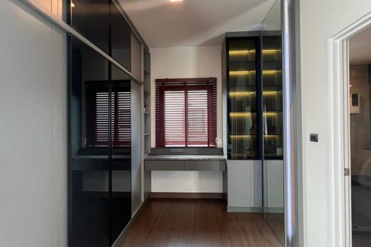 ขาย/เช่า บ้านเดี่ยว หมู่บ้าน แกรนด์บริทาเนีย บางนา กม.12 บ้านสวย หลังมุม ทำเลดี