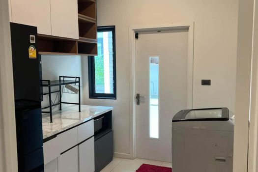 ขาย/เช่า บ้านเดี่ยว หมู่บ้าน แกรนด์บริทาเนีย บางนา กม.12 บ้านสวย หลังมุม ทำเลดี