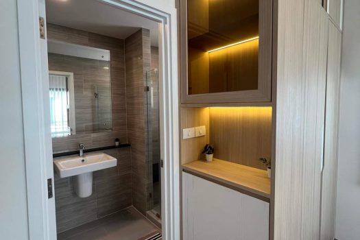 ขาย/เช่า บ้านเดี่ยว หมู่บ้าน แกรนด์บริทาเนีย บางนา กม.12 บ้านสวย หลังมุม ทำเลดี