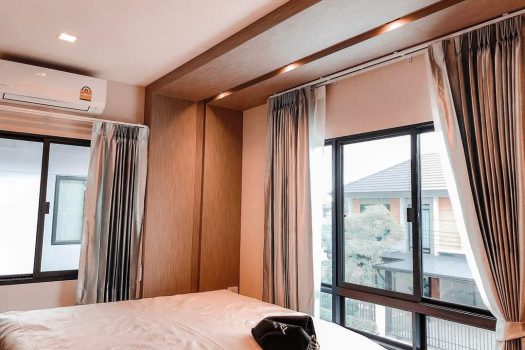 ขาย/ให้เช่า บ้านเดี่ยว ทำเลดี โครงการ ไลฟ์บางกอกบลูเลอร์วาร์ด รามอินทรา65 ใกล้เลียบทางด่วน แฟชั่นไอซ์แลนด์เพียง 10 นาที แต่งครบ พร้อมเข้าอยู่