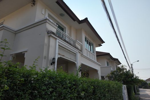 ขายบ้านเดี่ยว โครงการ 𝐓𝐡𝐞 𝐂𝐞𝐧𝐭𝐫𝐨 รัตนาธิเบศร์ บ้านเดี่ยว 3 ห้องนอน 3 ห้องน้ำ บ้านสภาพดี ไม่เคยมีคนเข้าอยู่