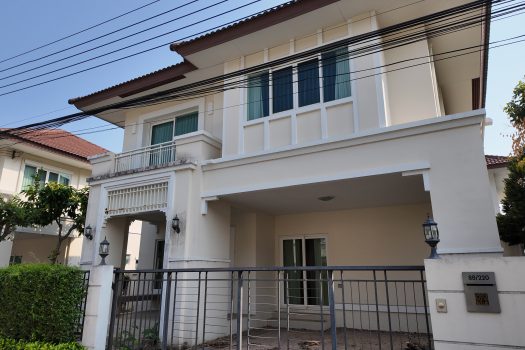 ขายบ้านเดี่ยว โครงการ 𝐓𝐡𝐞 𝐂𝐞𝐧𝐭𝐫𝐨 รัตนาธิเบศร์ บ้านเดี่ยว 3 ห้องนอน 3 ห้องน้ำ บ้านสภาพดี ไม่เคยมีคนเข้าอยู่