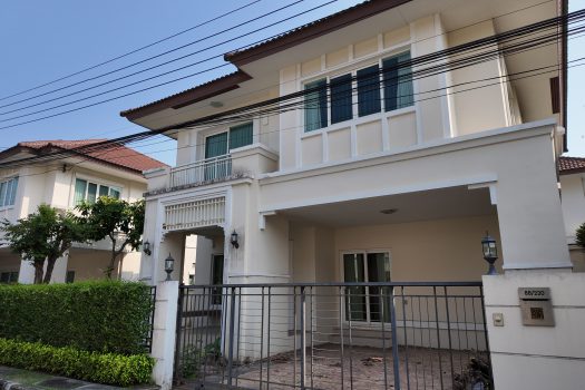 ขายบ้านเดี่ยว โครงการ 𝐓𝐡𝐞 𝐂𝐞𝐧𝐭𝐫𝐨 รัตนาธิเบศร์ บ้านเดี่ยว 3 ห้องนอน 3 ห้องน้ำ บ้านสภาพดี ไม่เคยมีคนเข้าอยู่