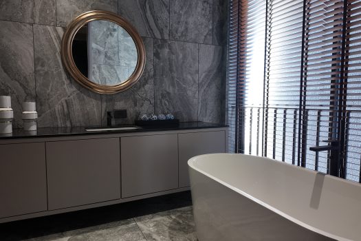 บ้านเดี่ยว สไตล์ 𝗨𝗻𝗶𝗾𝘂𝗲 𝗠𝗼𝗱𝗲𝗿𝗻 𝟯 ชั้น ซอยนาคนิวาส 𝟯𝟳 แยก 𝟮-𝟵 บ้านใหม่ แต่งสวยมาก พร้อมสระว่ายน้ำในตัวและลิฟท์