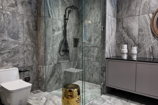 บ้านเดี่ยว สไตล์ 𝗨𝗻𝗶𝗾𝘂𝗲 𝗠𝗼𝗱𝗲𝗿𝗻 𝟯 ชั้น ซอยนาคนิวาส 𝟯𝟳 แยก 𝟮-𝟵 บ้านใหม่ แต่งสวยมาก พร้อมสระว่ายน้ำในตัวและลิฟท์