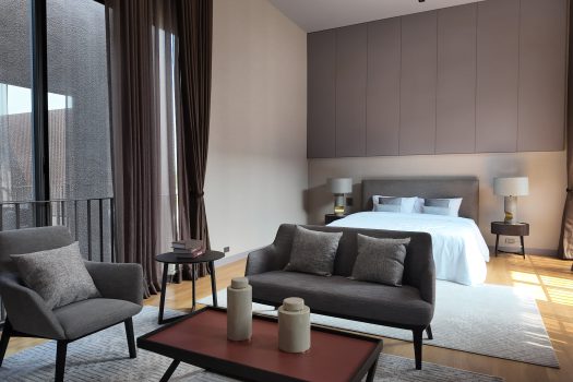 บ้านเดี่ยว สไตล์ 𝗨𝗻𝗶𝗾𝘂𝗲 𝗠𝗼𝗱𝗲𝗿𝗻 𝟯 ชั้น ซอยนาคนิวาส 𝟯𝟳 แยก 𝟮-𝟵 บ้านใหม่ แต่งสวยมาก พร้อมสระว่ายน้ำในตัวและลิฟท์