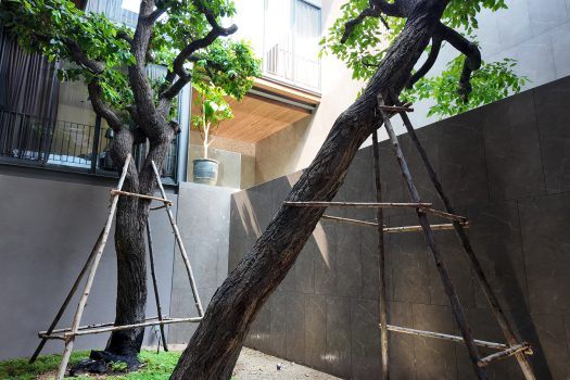 บ้านเดี่ยว สไตล์ 𝗨𝗻𝗶𝗾𝘂𝗲 𝗠𝗼𝗱𝗲𝗿𝗻 𝟯 ชั้น ซอยนาคนิวาส 𝟯𝟳 แยก 𝟮-𝟵 บ้านใหม่ แต่งสวยมาก พร้อมสระว่ายน้ำในตัวและลิฟท์