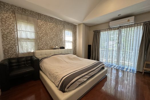 ขายบ้าน โครงการ นันทวัน สาทร-ราชพฤกษ์ บ้านร่มรื่น หลังมุม พื้นที่ใหญ่ 97.3 ตร.วา ทำเลดี ใกล้สาทร