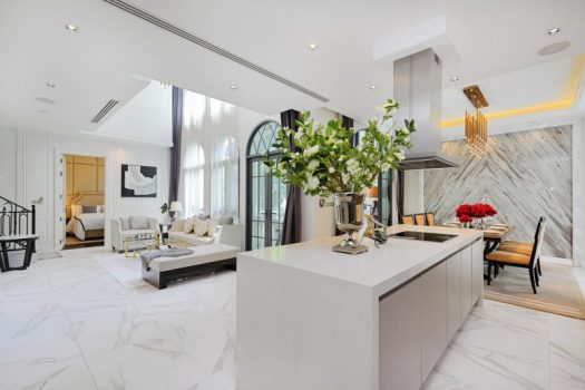 ขาย/เช่า บ้านหรู 3 ชั้น ทำเลดี ย่านเอกมัย 22 พื้นที่ใช้สอยกว่า 500 ตร.ม. แต่งสวยมาก