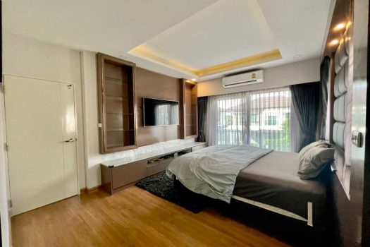 ขายบ้านเดี่ยว 𝐓𝐡𝐞 𝐂𝐢𝐭𝐲 𝐏𝐚𝐭𝐭𝐚𝐧𝐚𝐤𝐚𝐫𝐧 บ้านสวย ทำเลดี 4ห้องนอน 4ห้องน้ำ