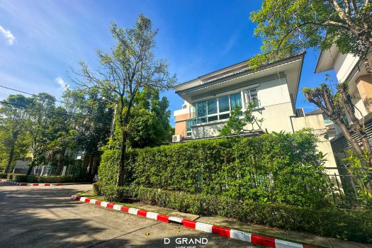 𝑩𝒂𝒏𝒈𝒌𝒐𝒌 𝑩𝒐𝒖𝒍𝒆𝒗𝒂𝒓𝒅 รามอินทรา กม. 2 บ้านเดี่ยว 3 ชั้น สไตล์โมเดิร์น