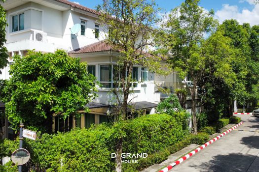 𝑩𝒂𝒏𝒈𝒌𝒐𝒌 𝑩𝒐𝒖𝒍𝒆𝒗𝒂𝒓𝒅 รามอินทรา กม. 2 บ้านเดี่ยว 3 ชั้น สไตล์โมเดิร์น