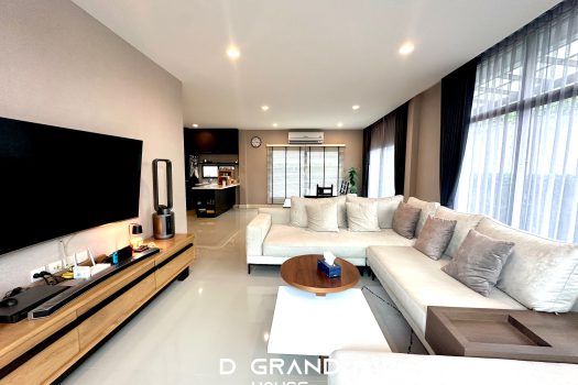 เศรษฐสิริ พัฒนาการ บ้านสวย สไตล์ Modern Classic แต่งสวยเรียบหรู น่าอยู่สุดๆ บ้านสภาพดี เจ้าของดูแลดีมาก และราคาดีมากกก