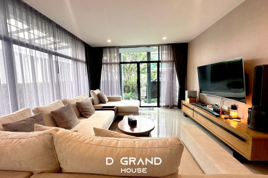 เศรษฐสิริ พัฒนาการ บ้านสวย สไตล์ Modern Classic แต่งสวยเรียบหรู น่าอยู่สุดๆ บ้านสภาพดี เจ้าของดูแลดีมาก และราคาดีมากกก