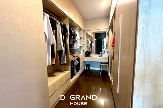 เศรษฐสิริ พัฒนาการ บ้านสวย สไตล์ Modern Classic แต่งสวยเรียบหรู น่าอยู่สุดๆ บ้านสภาพดี เจ้าของดูแลดีมาก และราคาดีมากกก