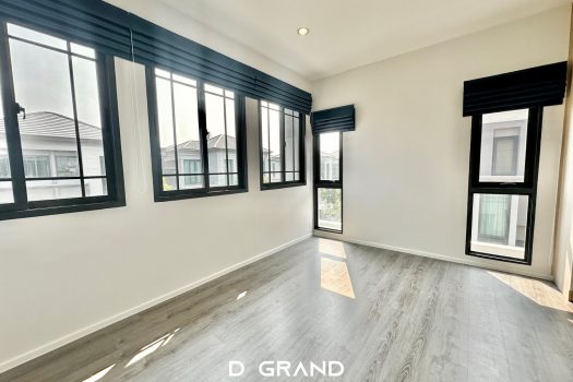 บ้านแฝด 3 ชั้น The Sonne ศรีนครินทร์ บางนา ความคุ้มค่าจัดเต็ม! 8 ห้องนอน พื้นที่ใช้สอยเกือบ 500 ตารางเมตร