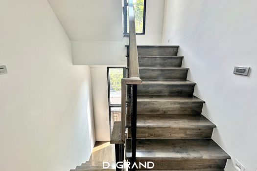 บ้านแฝด 3 ชั้น The Sonne ศรีนครินทร์ บางนา ความคุ้มค่าจัดเต็ม! 8 ห้องนอน พื้นที่ใช้สอยเกือบ 500 ตารางเมตร